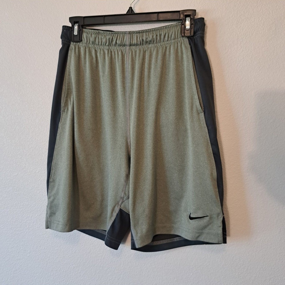 Nike Boys Dri-FIT Athletic Shorts Olive Green Gray XL Basketball‎ Gym Training